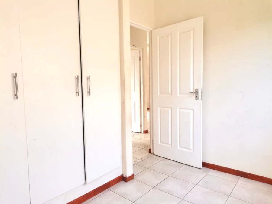 2 Bedroom Property for Sale in Cove Rock Eastern Cape